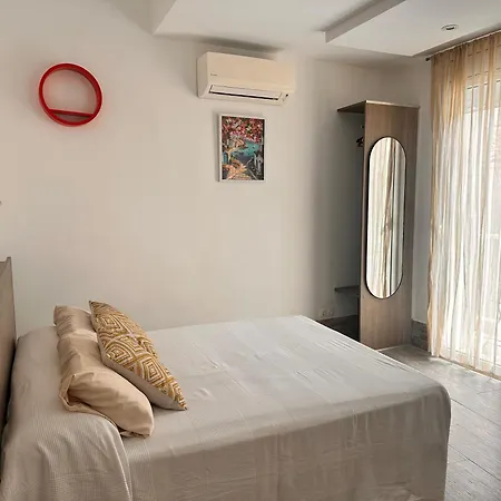 Iri Apartment *